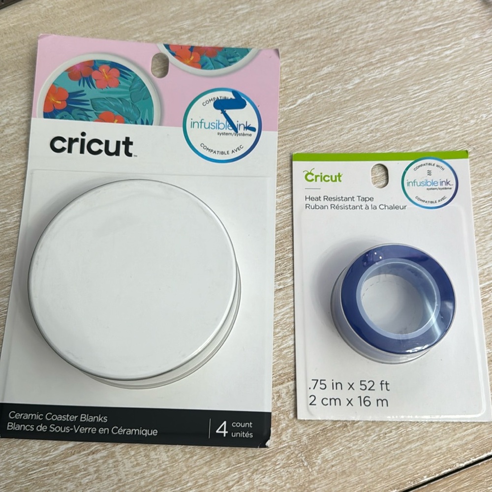 Cricut Bundle Ceramic Coasters (4) & Heat Resistant tape NWT